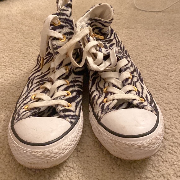 Zebra print converse - Picture 2 of 3